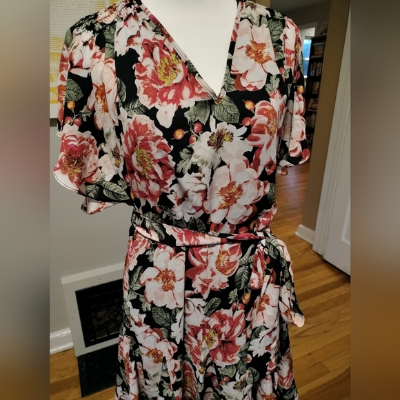 White House Black Market Feminine Autumn Floral Print Women's Dress - Picture 5 of 9